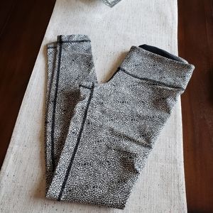 Lululemon wunder under leggings